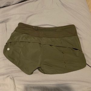 Lululemon shorts size 2